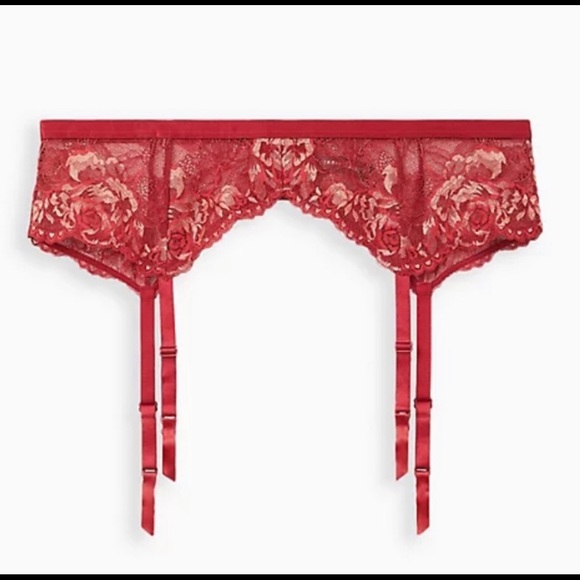 NWT TORRID GARTER - LACE RED & GOLD FIT SIZES 1X or 2X - Picture 5 of 7